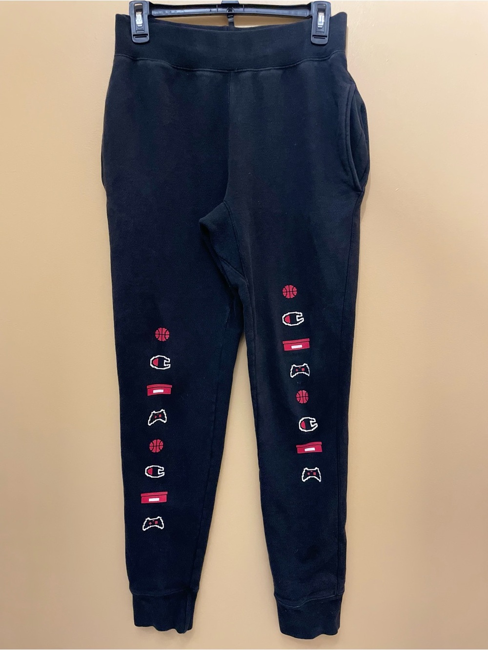 Champion Kids Black Jogger Sweatpants (REVERSE WEAVE)- Size Small But Run Big!